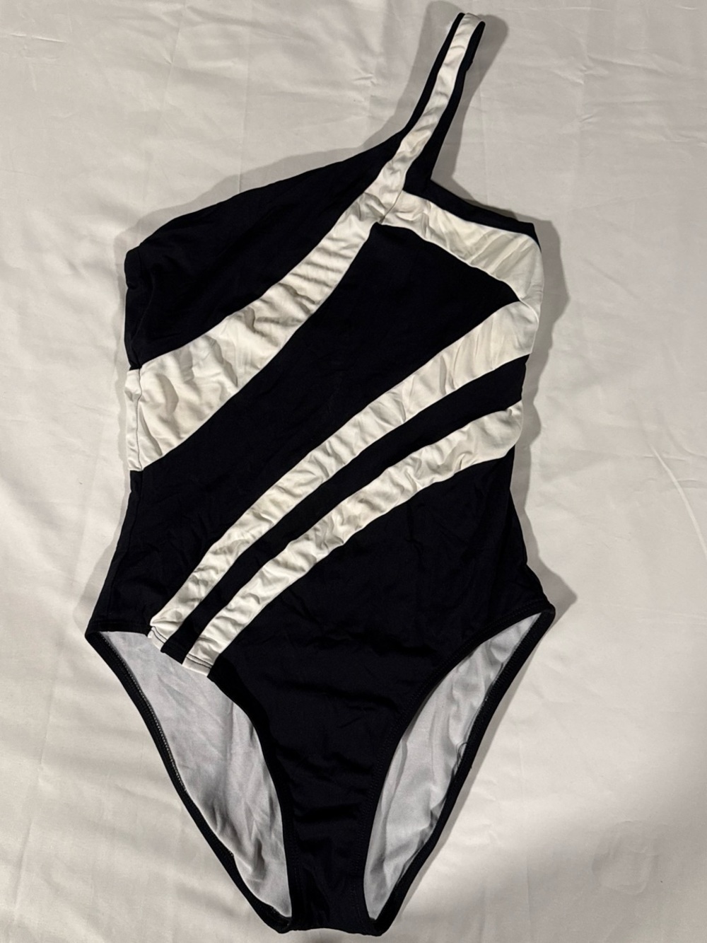 Kenneth Cole New York Black and White One-Shoulder One-Piece Swimsuit